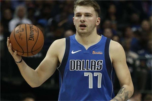 阵瑞士队时 阵瑞士队时